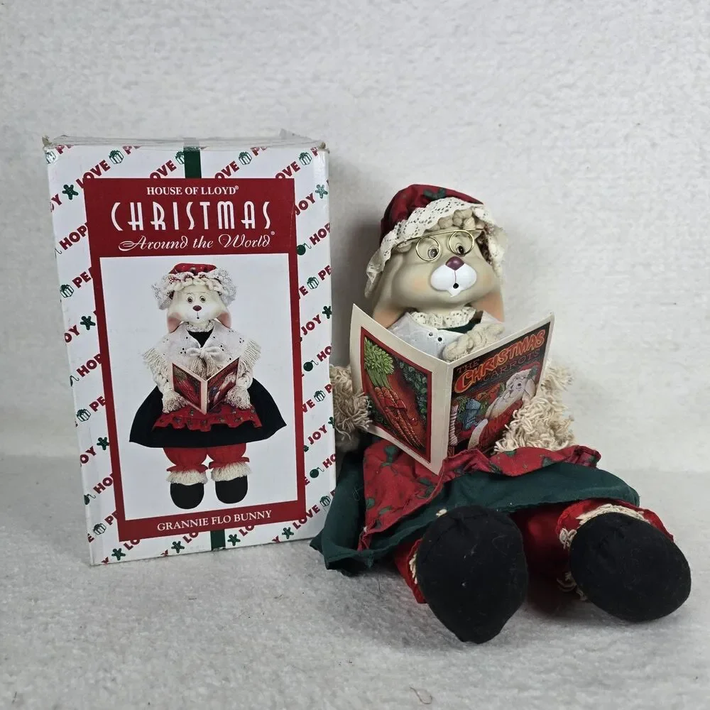 Vintage House of Lloyd Christmas Around the World Grannie Flo Bunny Shelf Sitter